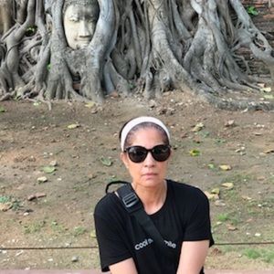 Meet your Posher, Laura